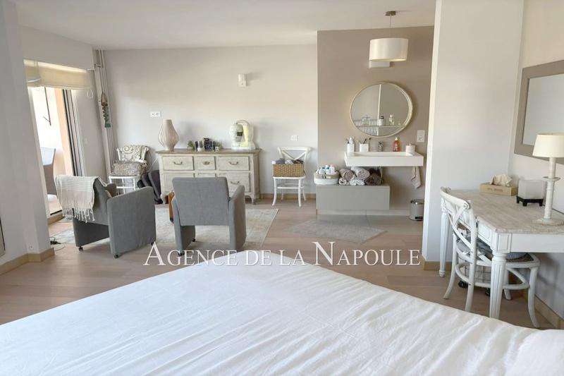 Appartement - 96 m² - 3 pièces