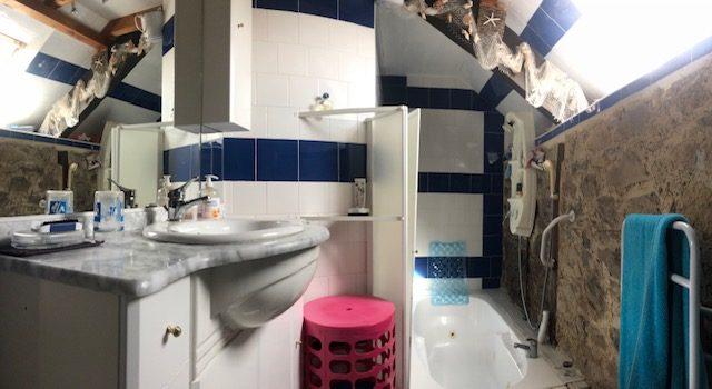 Maison ancienne - 199 m² - 10 pièces