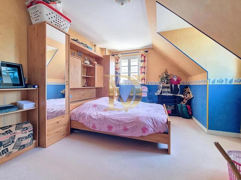 Propriété - 227 m² - 10 pièces