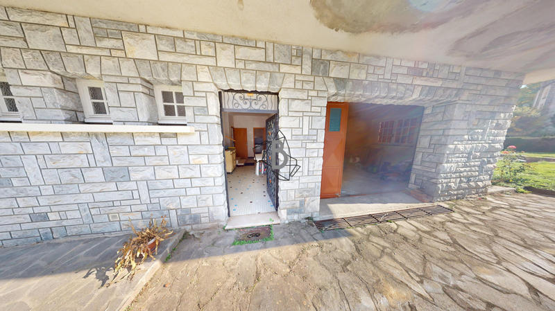 Appartement - 96 m² - 4 pièces