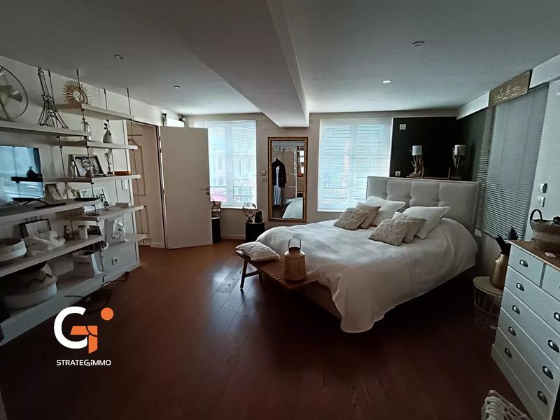 Maison - 136 m² - 7 pièces