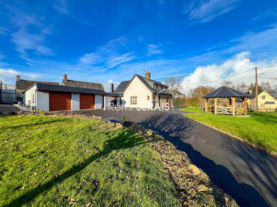 Maison - 164 m² - 6 pièces