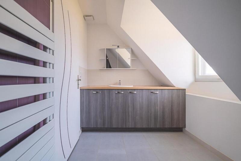 Maison en pierre - 224 m² - 6 pièces