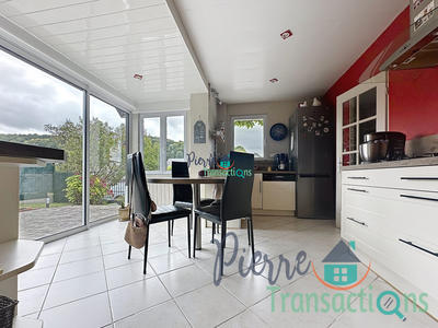 Maison - 147 m² - 5 pièces