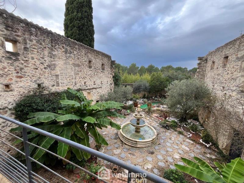 Maison - 500 m² - 9 pièces