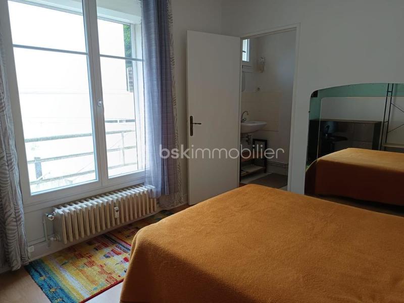 Loft - 98 m² - 5 pièces