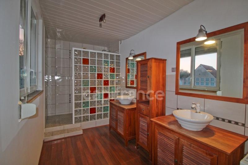 Maison - 173 m² - 6 pièces