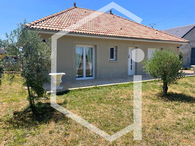 Maison - 105 m² - 4 pièces