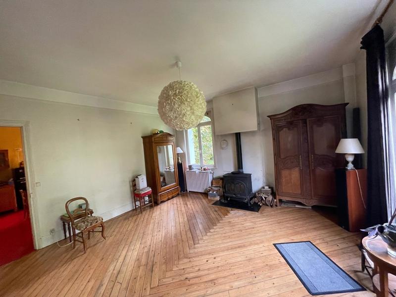 Maison de maîtres - 300 m² - 9 pièces