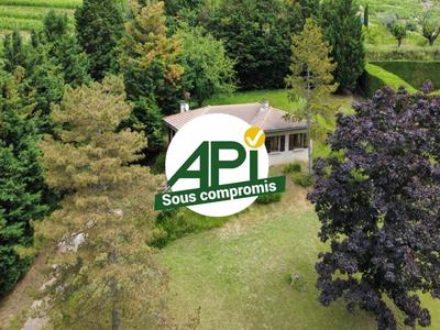 Maison - 92 m² - 4 pièces