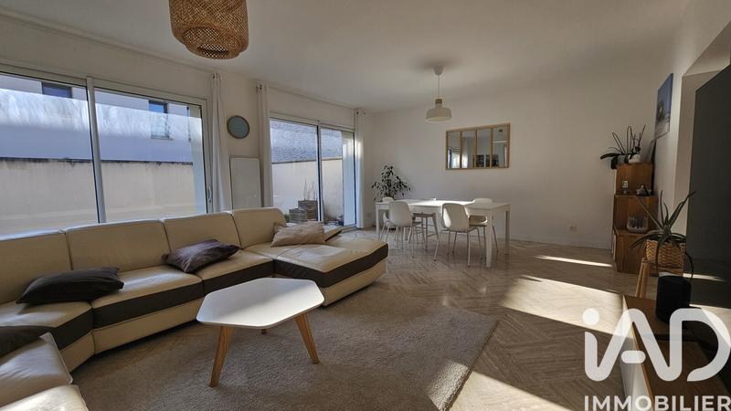 Maison - 158 m² - 8 pièces