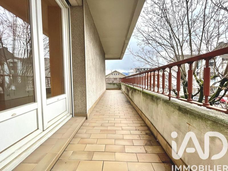 Appartement - 107 m² - 5 pièces