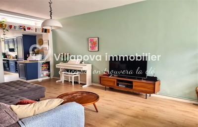 Maison - 98 m² - 5 pièces