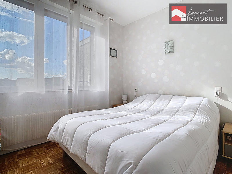 Maison - 94 m² - 5 pièces