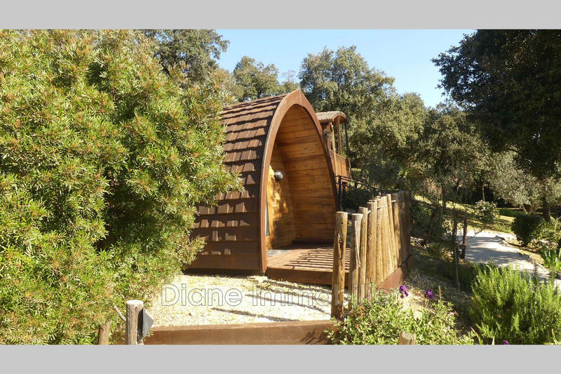 Villa - 162 m² - 6 pièces