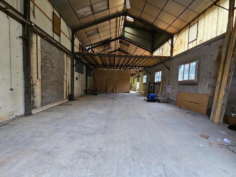 Local commercial - 337 m² - 3 pièces