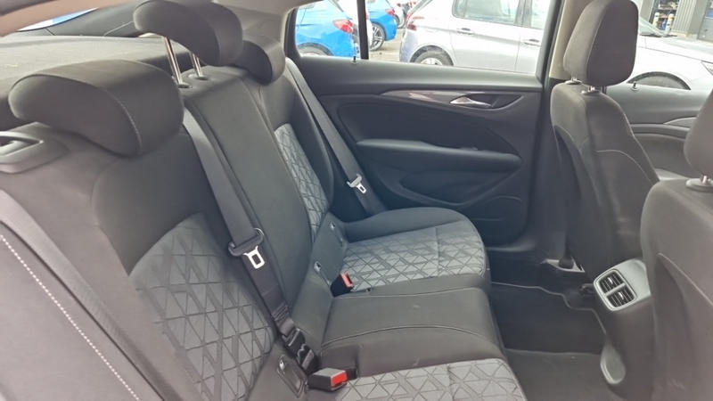 Opel Insignia Grand Sport 1.5 Turbo 140 Ch Edition 120 Ans