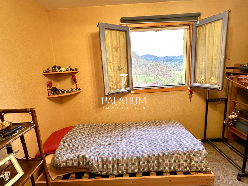 Maison - 140 m² - 7 pièces