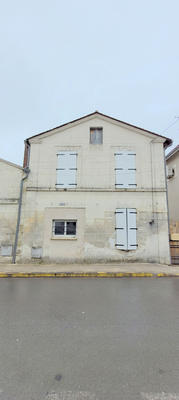 Maison - 90 m² - 6 pièces