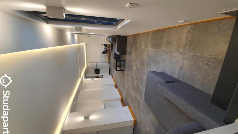 Chambre - 13 m² - 1 pièce