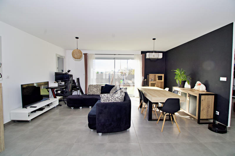 Maison - 91 m² - 4 pièces