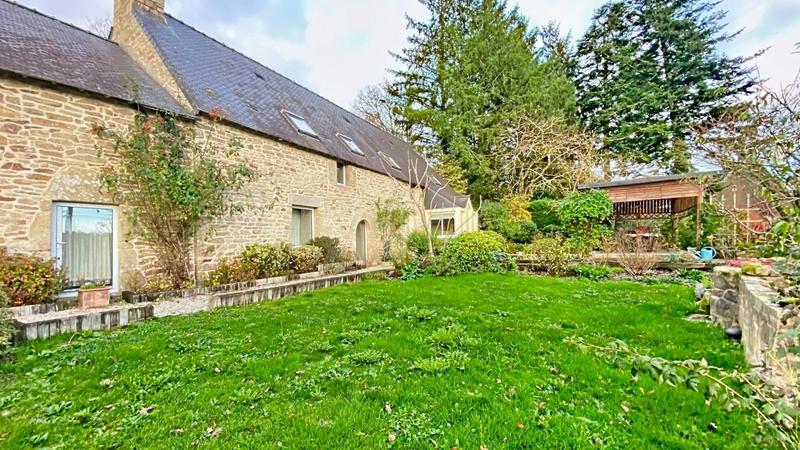 Maison - 194 m² - 5 pièces