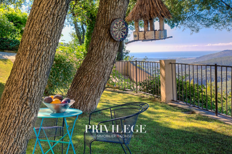 Maison - 144 m² - 5 pièces