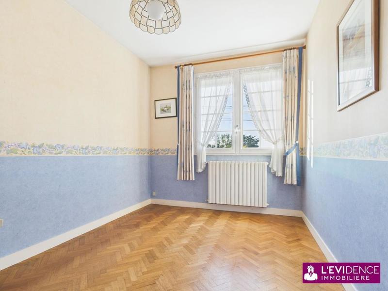 Maison - 122 m² - 6 pièces