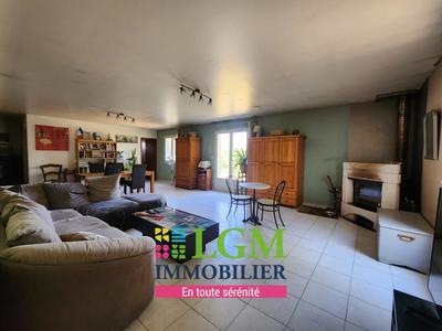 Maison - 111 m² - 3 pièces