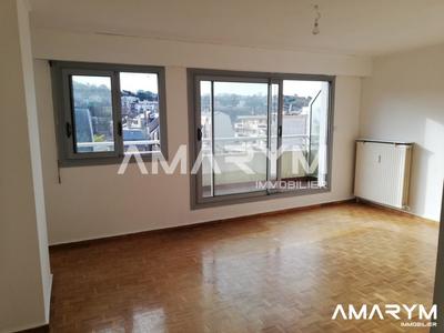 Appartement - 81 m² - 4 pièces