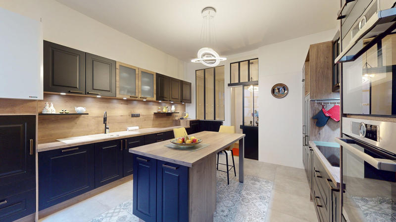 Appartement - 142 m² - 5 pièces