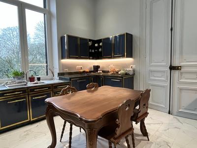 Maison bourgeoise - 326 m² - 9 pièces