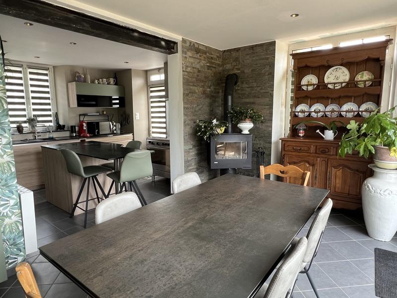 Maison ancienne - 118 m² - 6 pièces