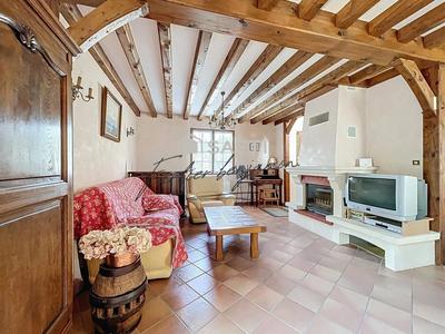 Maison - 186 m² - 8 pièces