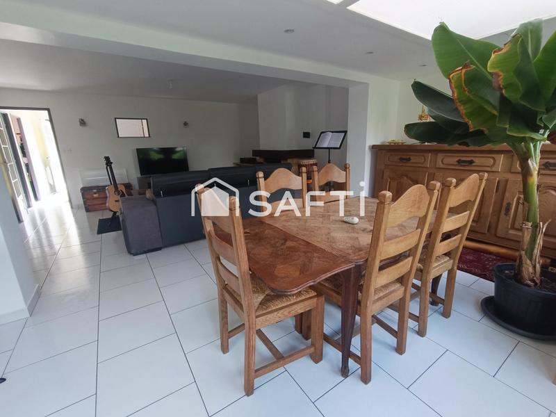 Maison - 118 m² - 5 pièces