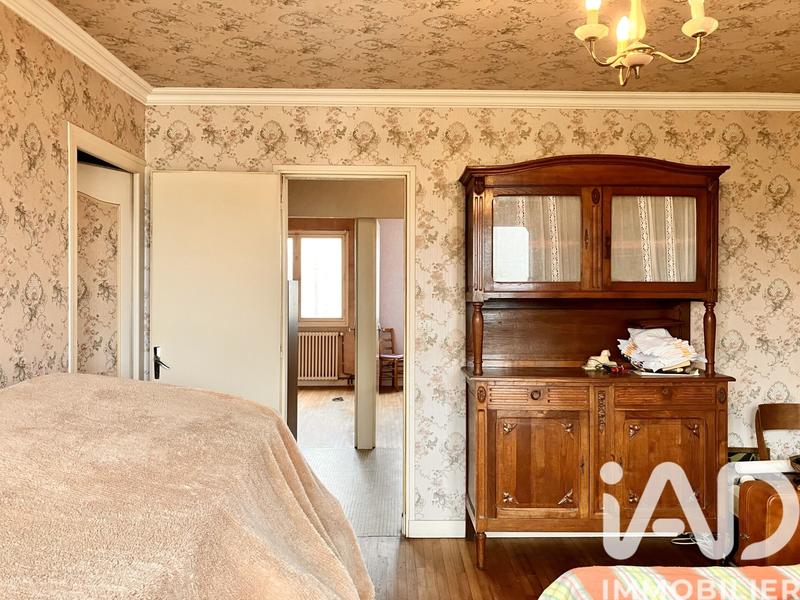 Maison - 181 m² - 8 pièces