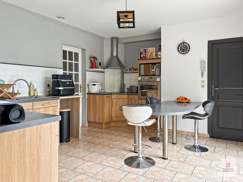 Maison - 148 m² - 6 pièces