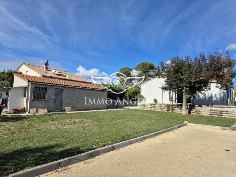 Maison - 90 m² - 3 pièces