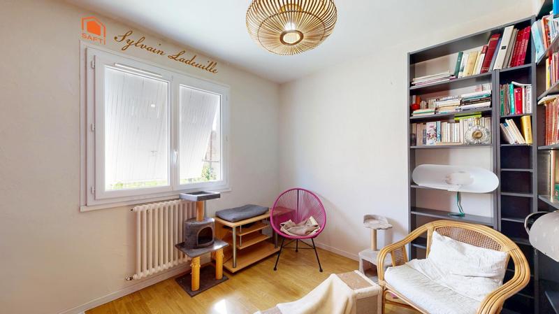 Maison - 120 m² - 6 pièces