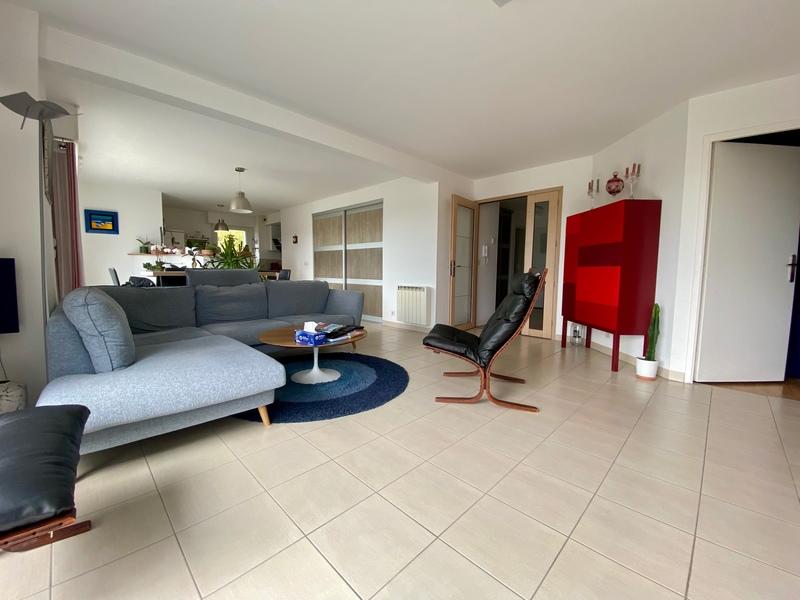 Appartement - 107 m² - 4 pièces