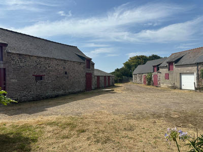 Maison - 103 m² - 4 pièces