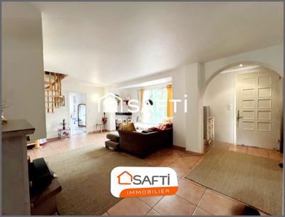 Maison - 125 m² - 5 pièces