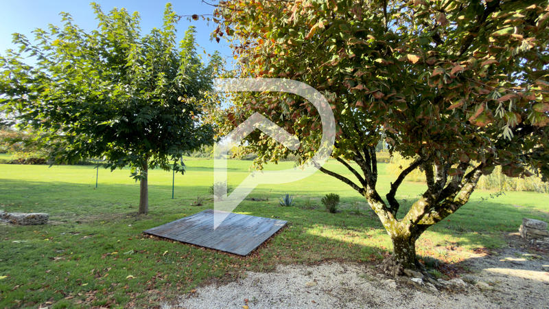 Maison - 98 m² - 4 pièces