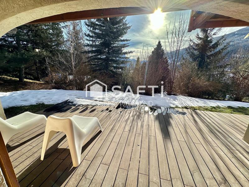 Châlet - 206 m² - 6 pièces