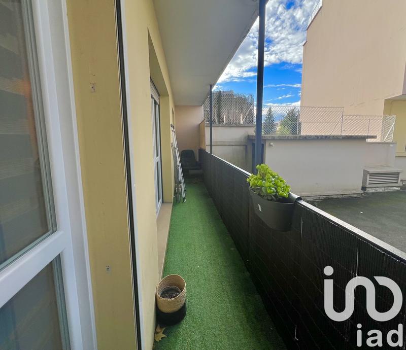 Appartement - 99 m² - 4 pièces