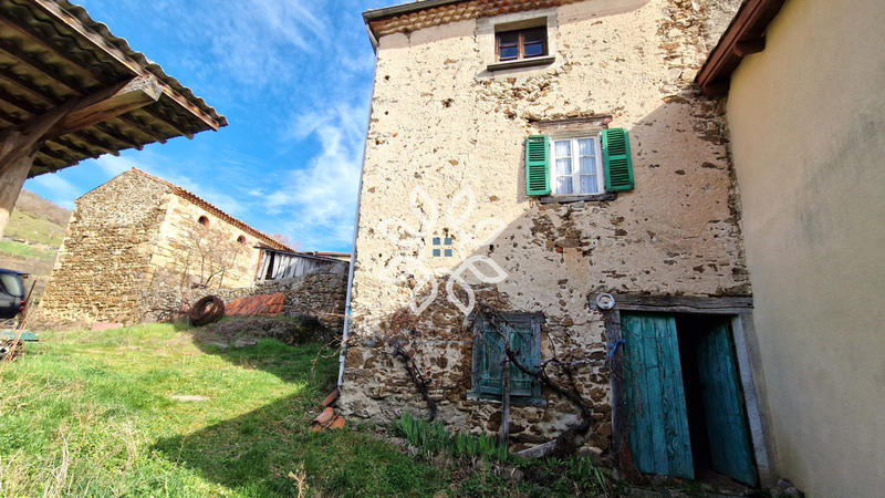 Maison de village - 100 m² - 5 pièces