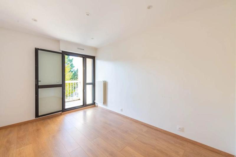 Appartement - 98 m² - 4 pièces