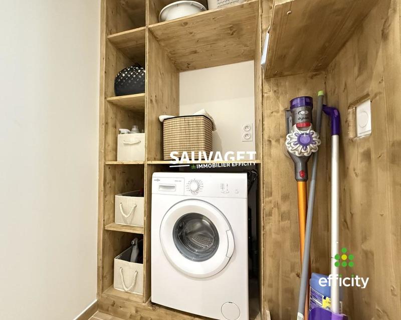 Appartement - 94 m² - 4 pièces