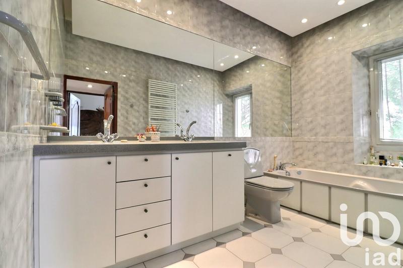 Maison - 139 m² - 4 pièces