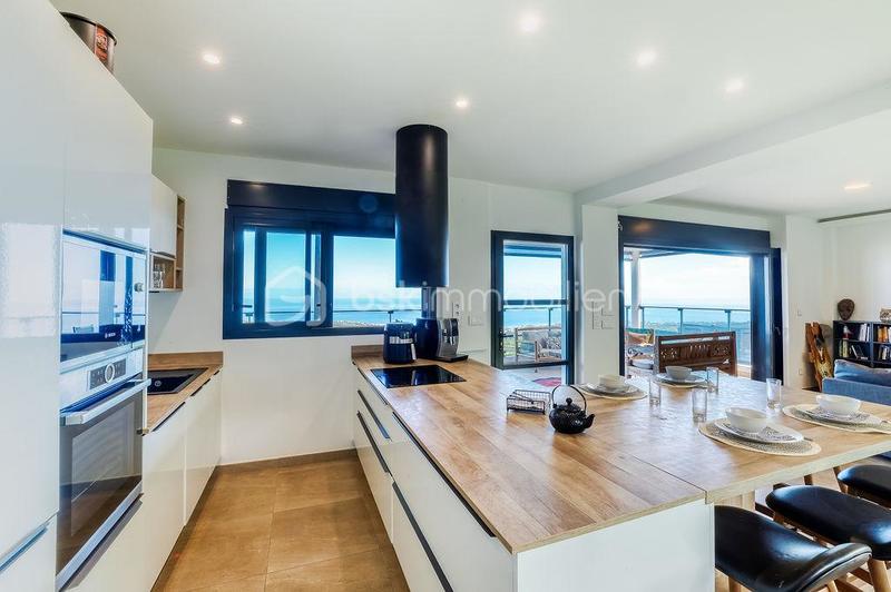 Maison d'architecte - 139 m² - 5 pièces